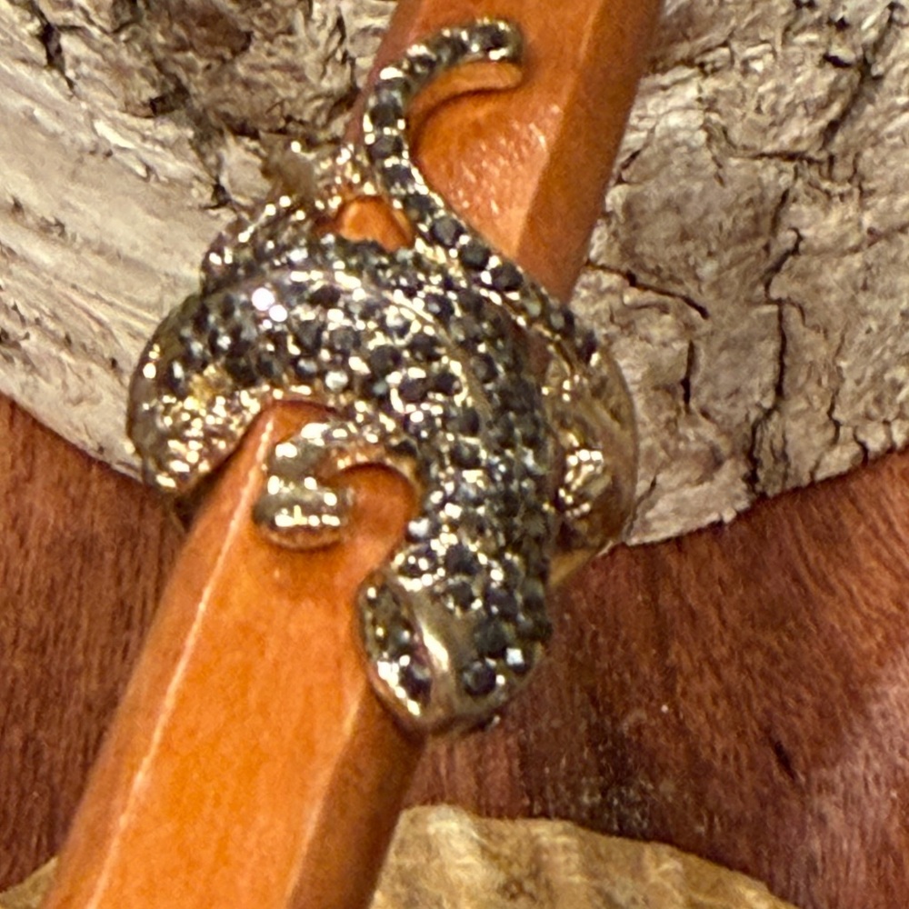 Pave Lizard Stretch Ring Gold Tone Statement Ring Black Rhinestones